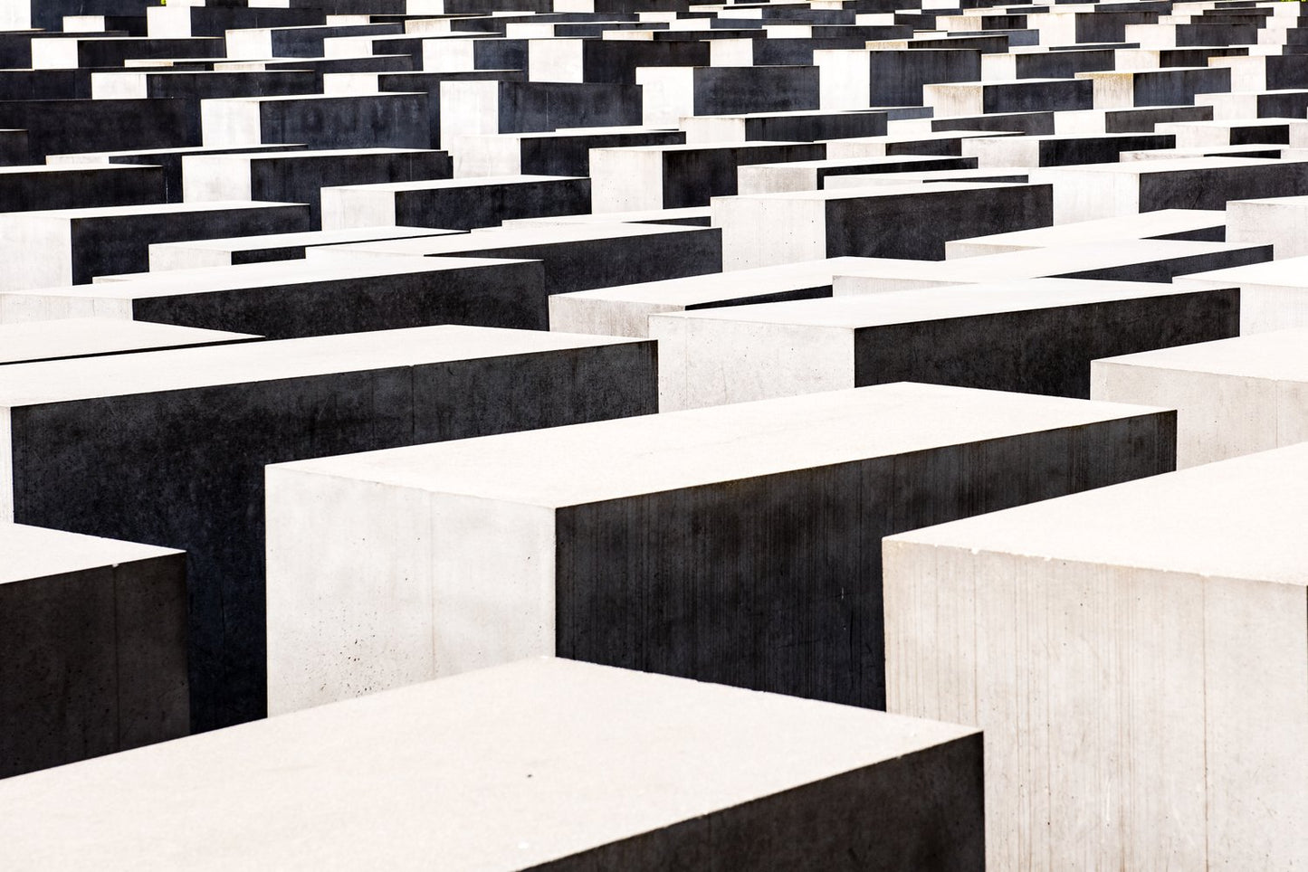 Intersecting Realities